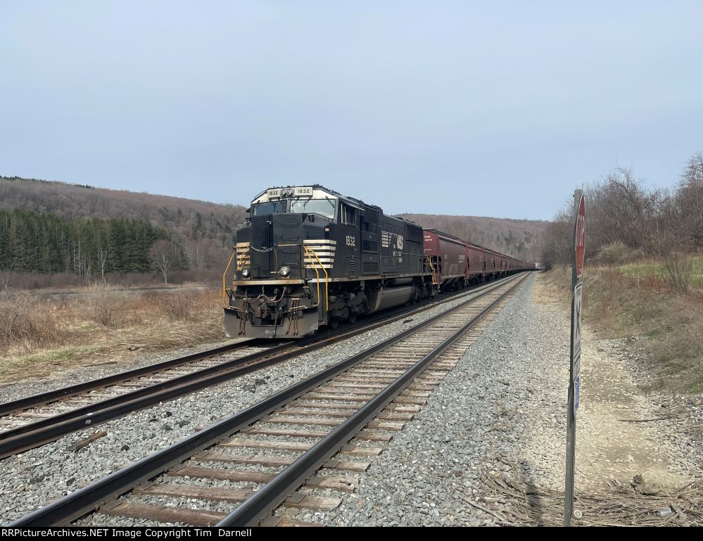 NS 1832 on an outlawed 310